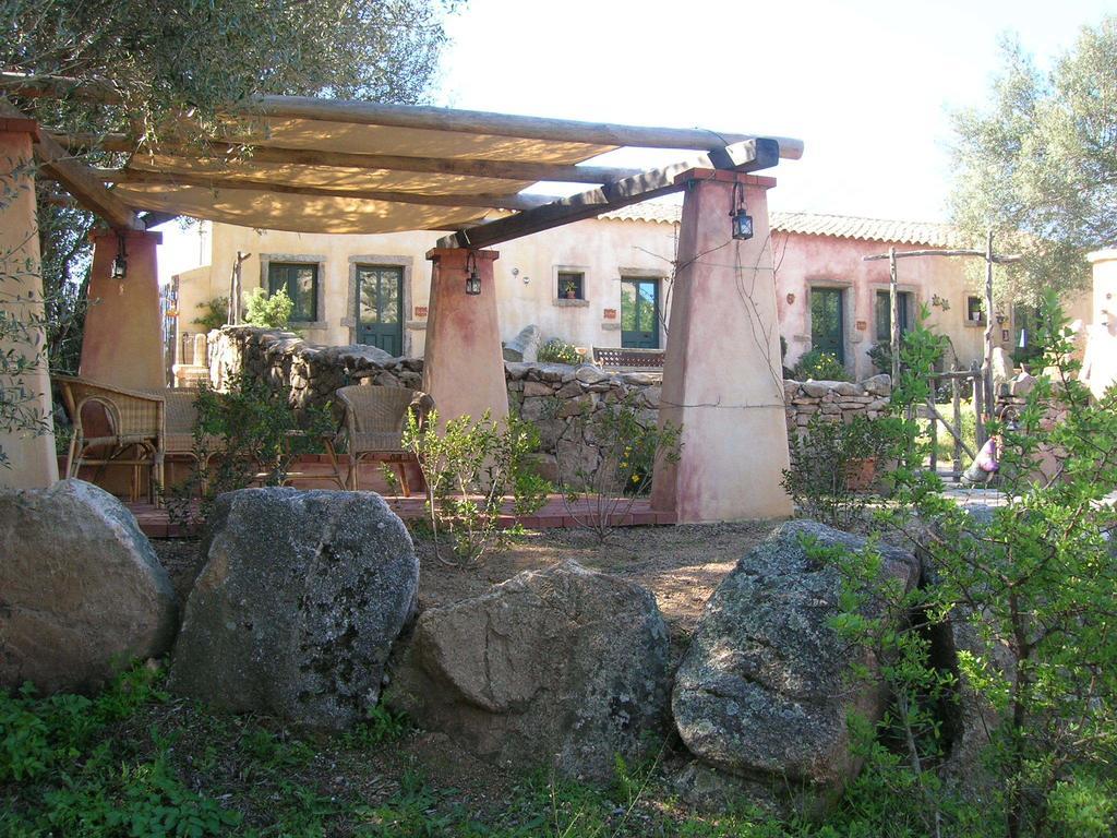 La Mesenda Rooms & Apartments Arzachena Exterior foto