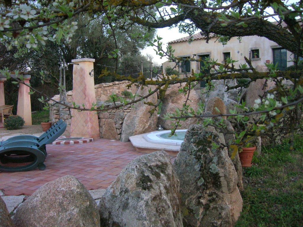 La Mesenda Rooms & Apartments Arzachena Exterior foto