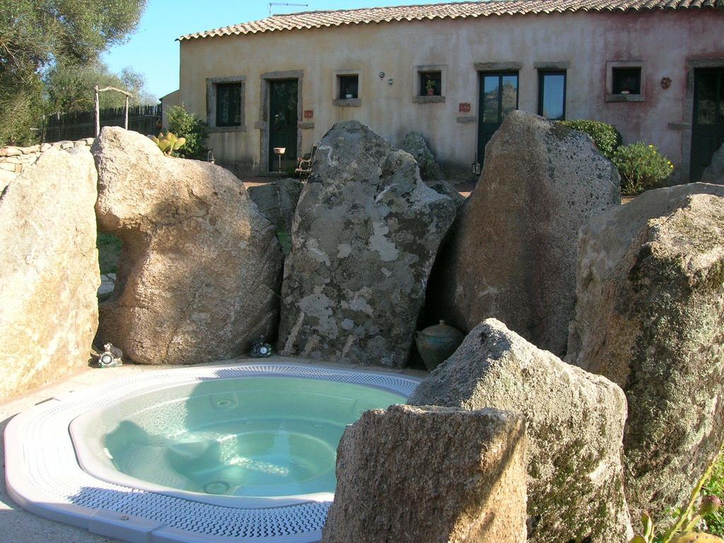 La Mesenda Rooms & Apartments Arzachena Exterior foto