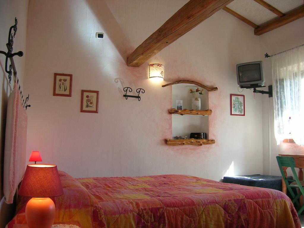 La Mesenda Rooms & Apartments Arzachena Quarto foto
