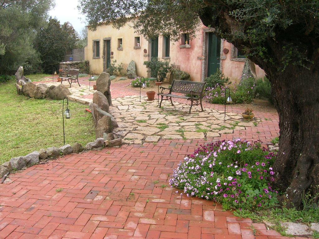 La Mesenda Rooms & Apartments Arzachena Quarto foto
